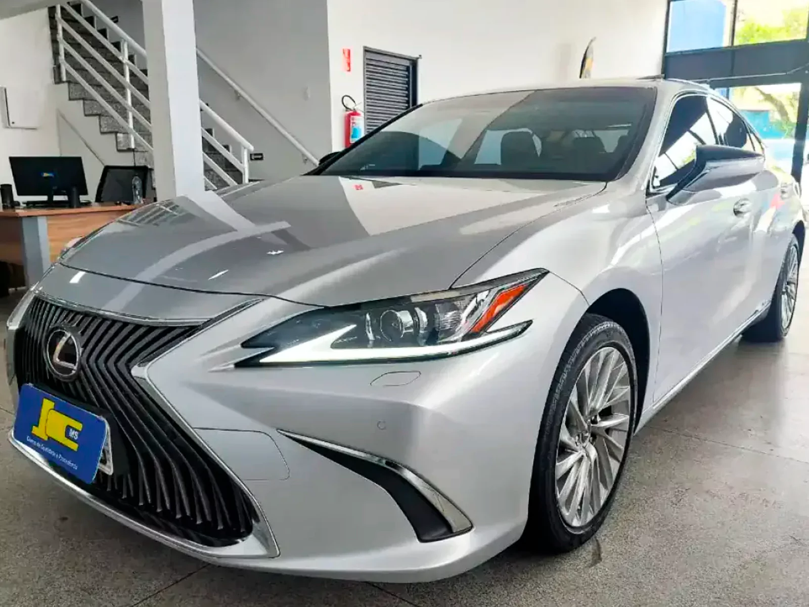 LX1