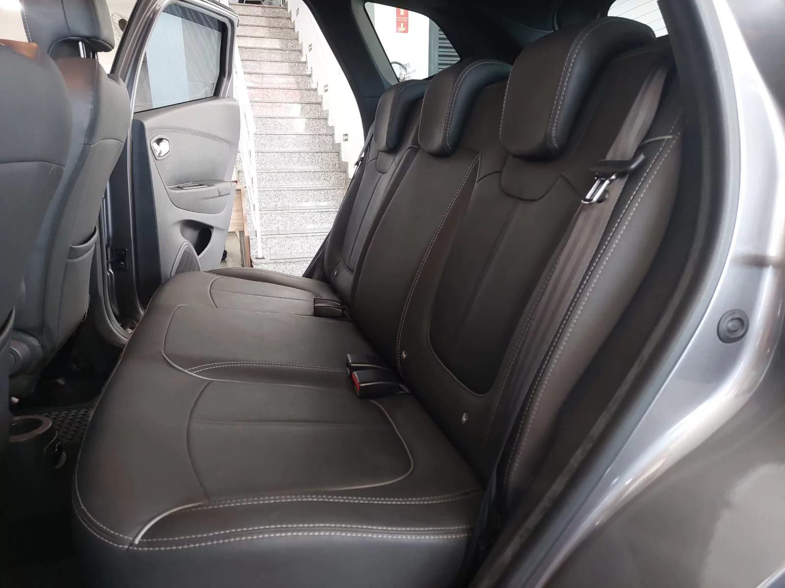 5250e52b-3666-4990-ba9f-e9370e4483ca