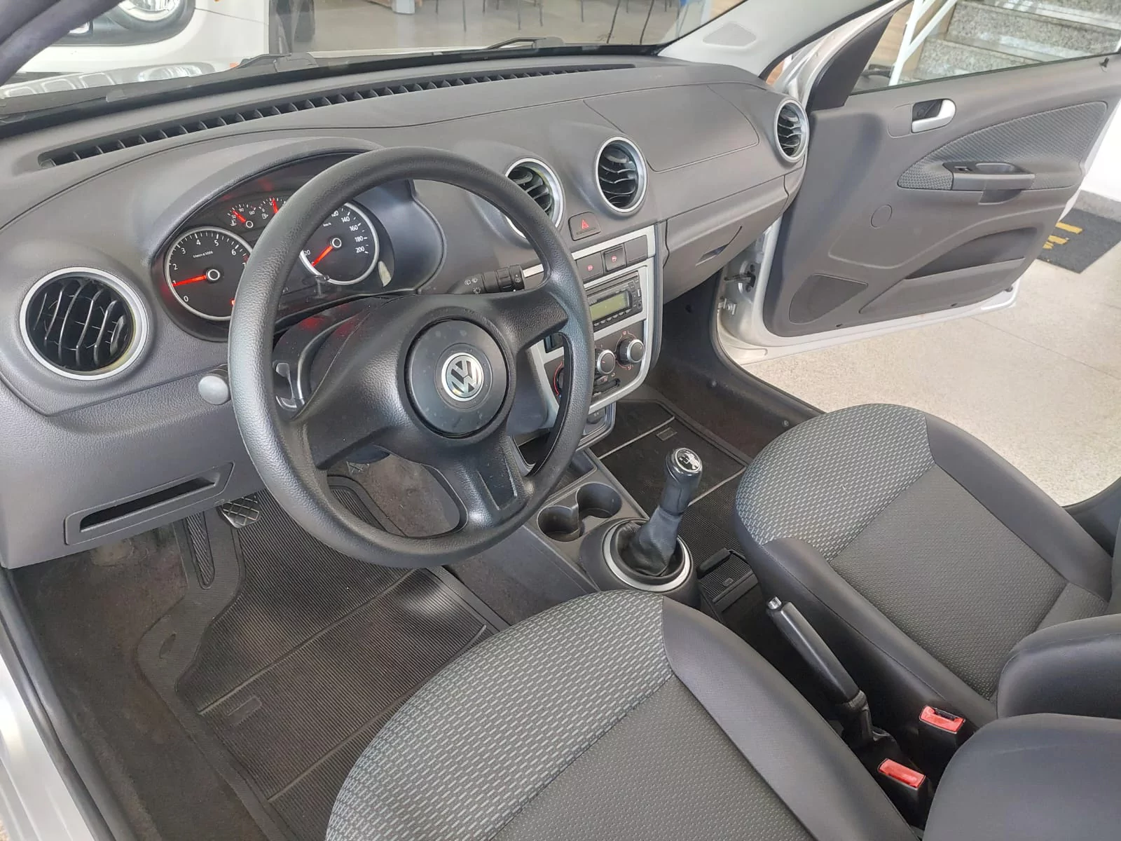 de827445-b6d0-4304-bad3-2e1bb23e5ec2_7_11zon