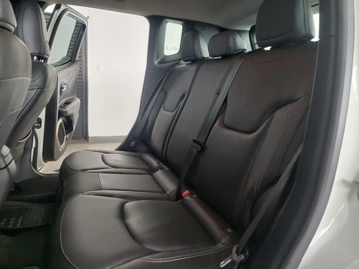 c4de89f1-ff9a-423f-8d22-dcce9162366d